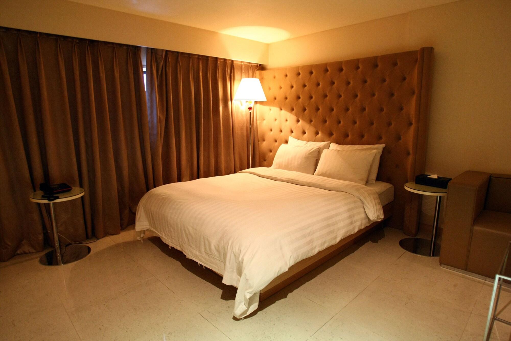 The California Hotel Seoul Seocho 外观 照片